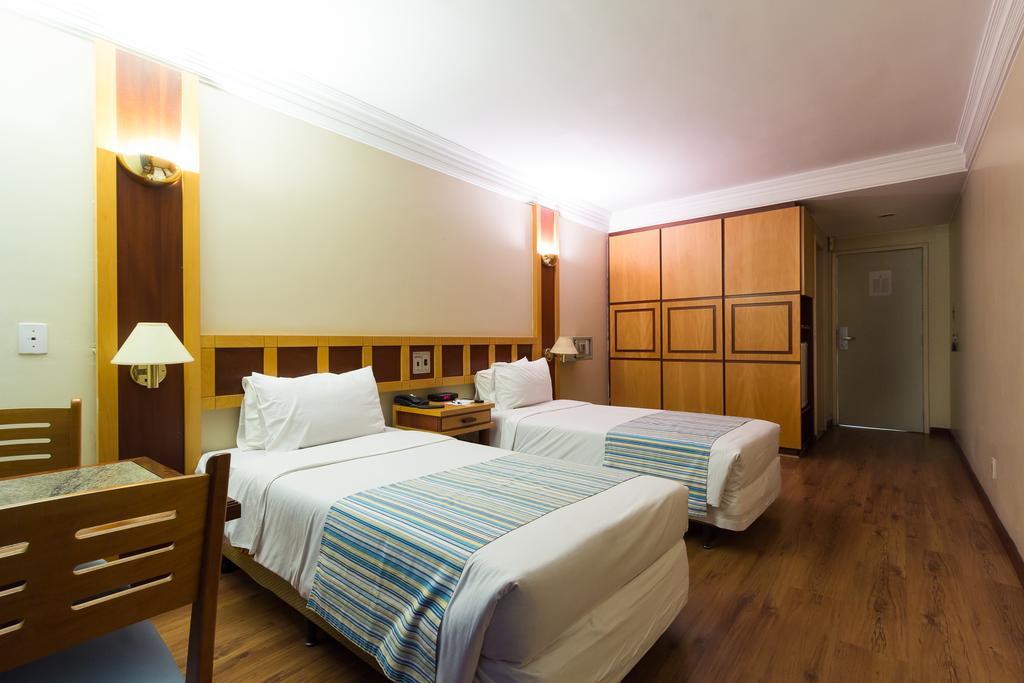 Monumental Bittar Hotel Бразилия Екстериор снимка