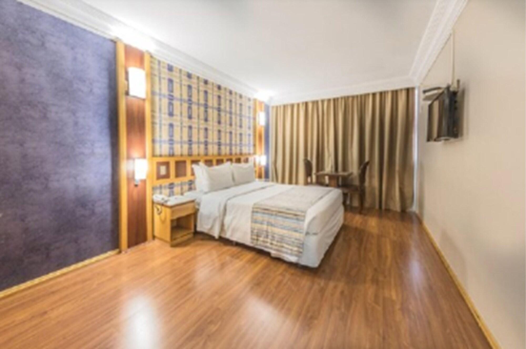 Monumental Bittar Hotel Бразилия Екстериор снимка