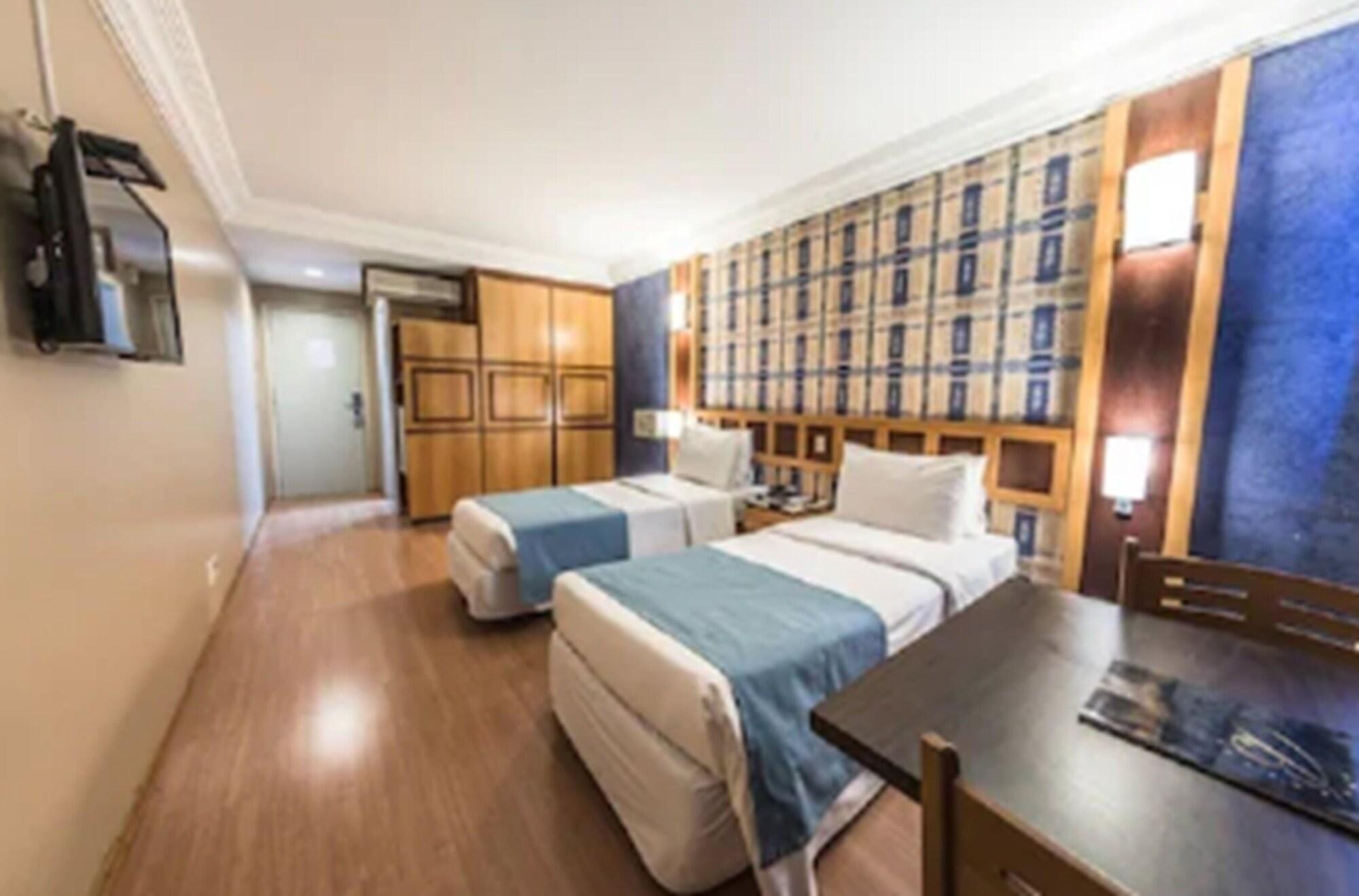 Monumental Bittar Hotel Бразилия Екстериор снимка