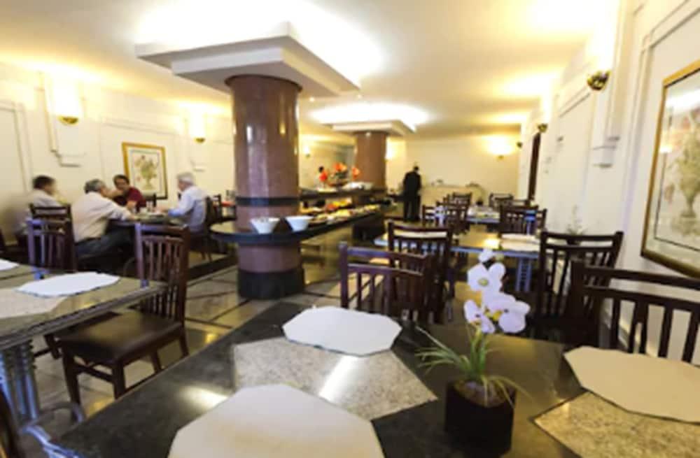 Monumental Bittar Hotel Бразилия Екстериор снимка